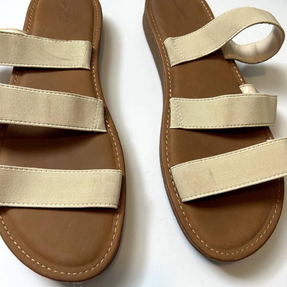 Universal Threads Womens Sandals Size 11 Slip-on Shoe Cream/Tan Solid - Picture 8 of 11